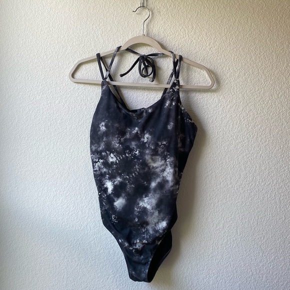 Athleta | Supernova one piece - Picture 2 of 6